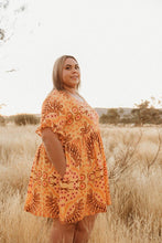 Load image into Gallery viewer, Lumbu - Large