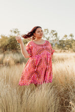 Load image into Gallery viewer, Lumbu - Medium