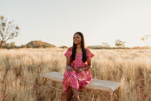 Load image into Gallery viewer, Lumbu - Extra Small