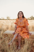 Load image into Gallery viewer, Lumbu - Small